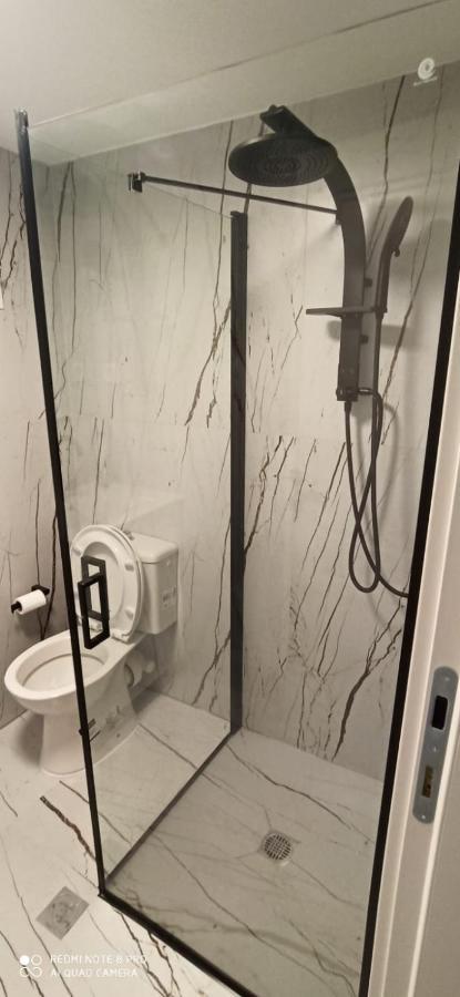 המקום הנפלא של אתי ולילך Apartment เอลัต ภายนอก รูปภาพ
